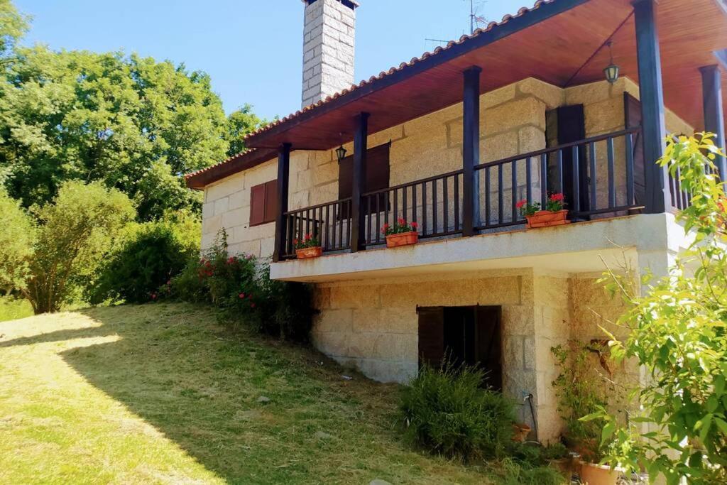 Espectacular Casa Con Piscina En Allariz Zewnętrze zdjęcie