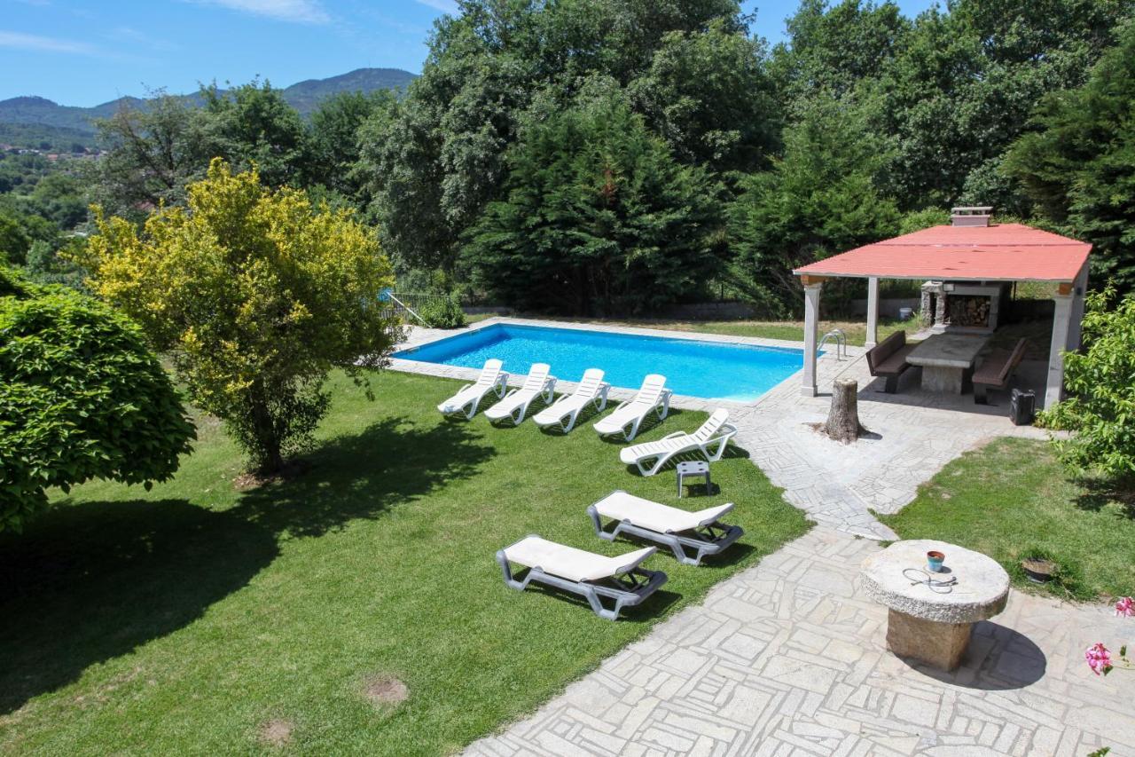 Espectacular Casa Con Piscina En Allariz Zewnętrze zdjęcie