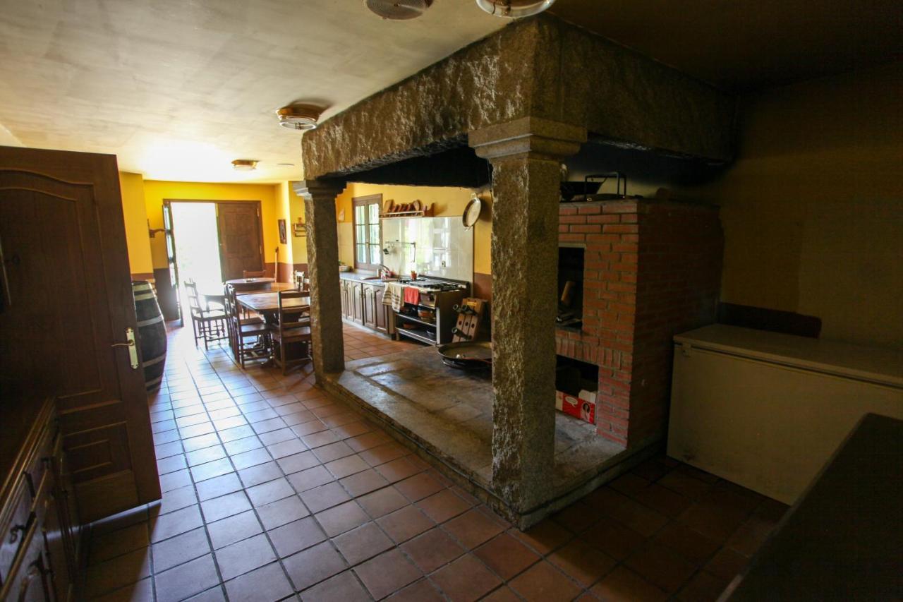 Espectacular Casa Con Piscina En Allariz Zewnętrze zdjęcie